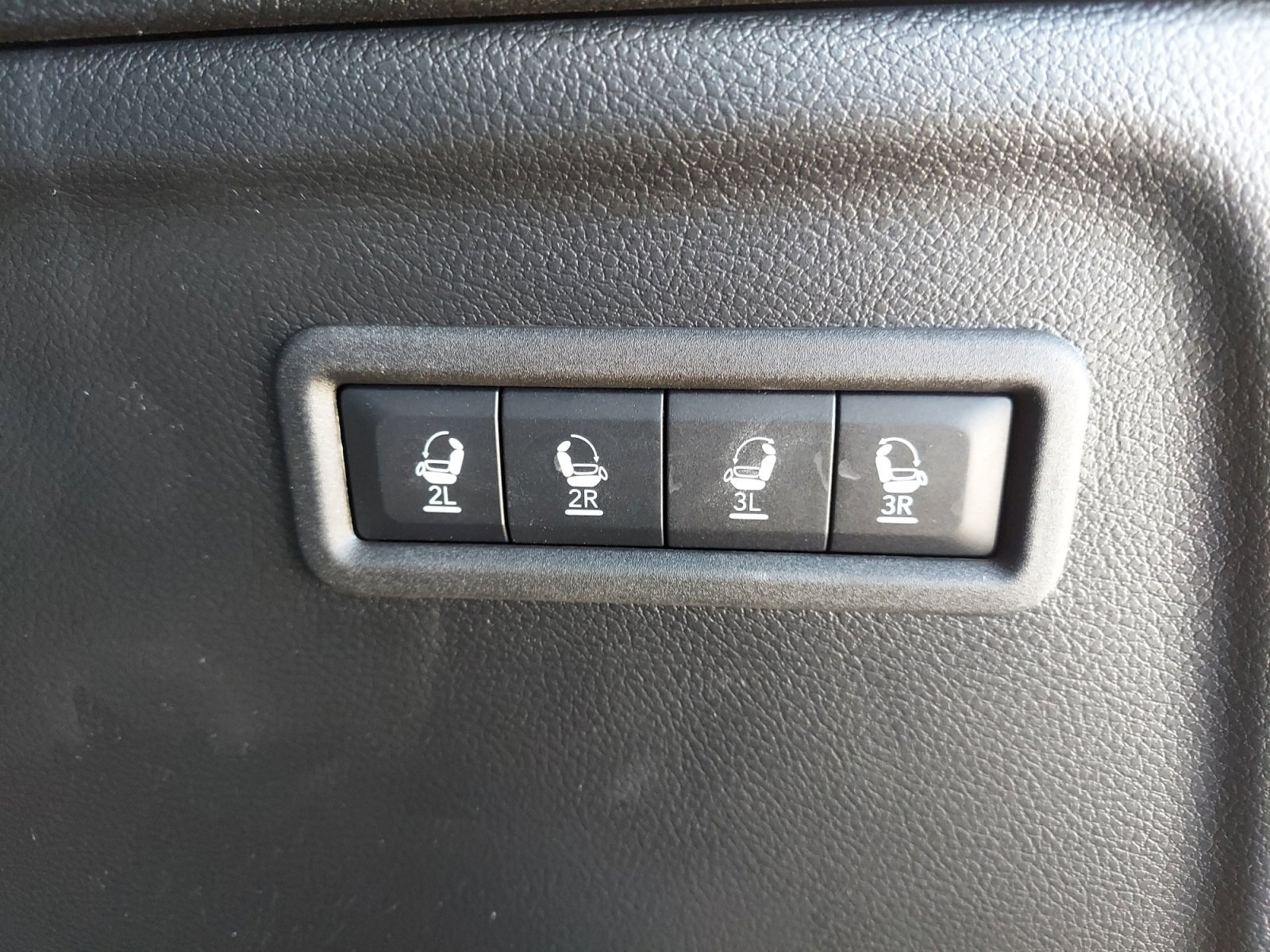 New 2026 High Gloss Black Jeep Limited Altitude image 35