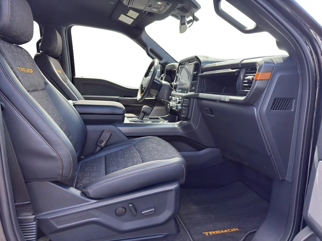 New 2026 Antimatter Blue Metallic Ford Tremor image 5