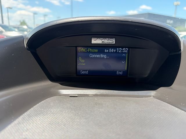 Used 2014 Oxford White Ford SE image 25