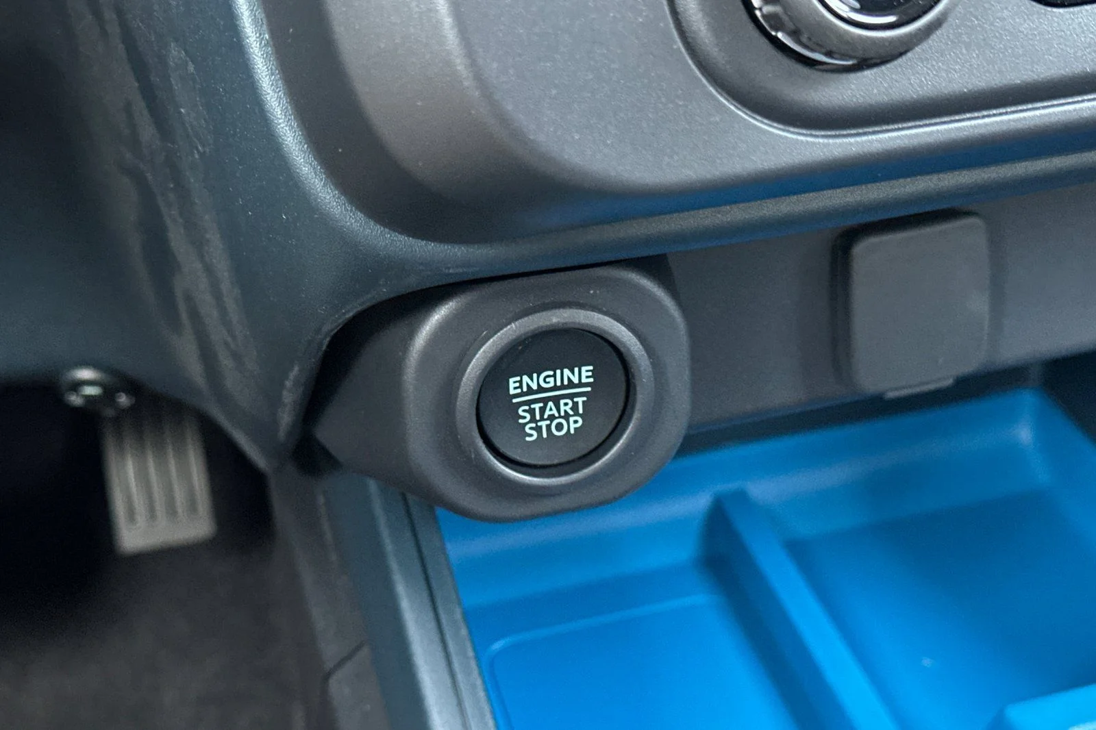 New 2026 Oxford White Ford XLT image 20