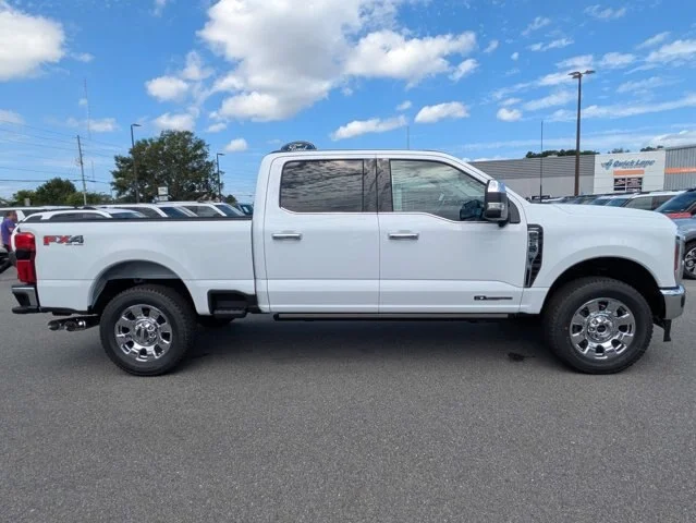 New 2026 Oxford White Ford F-250® Lariat® image 3
