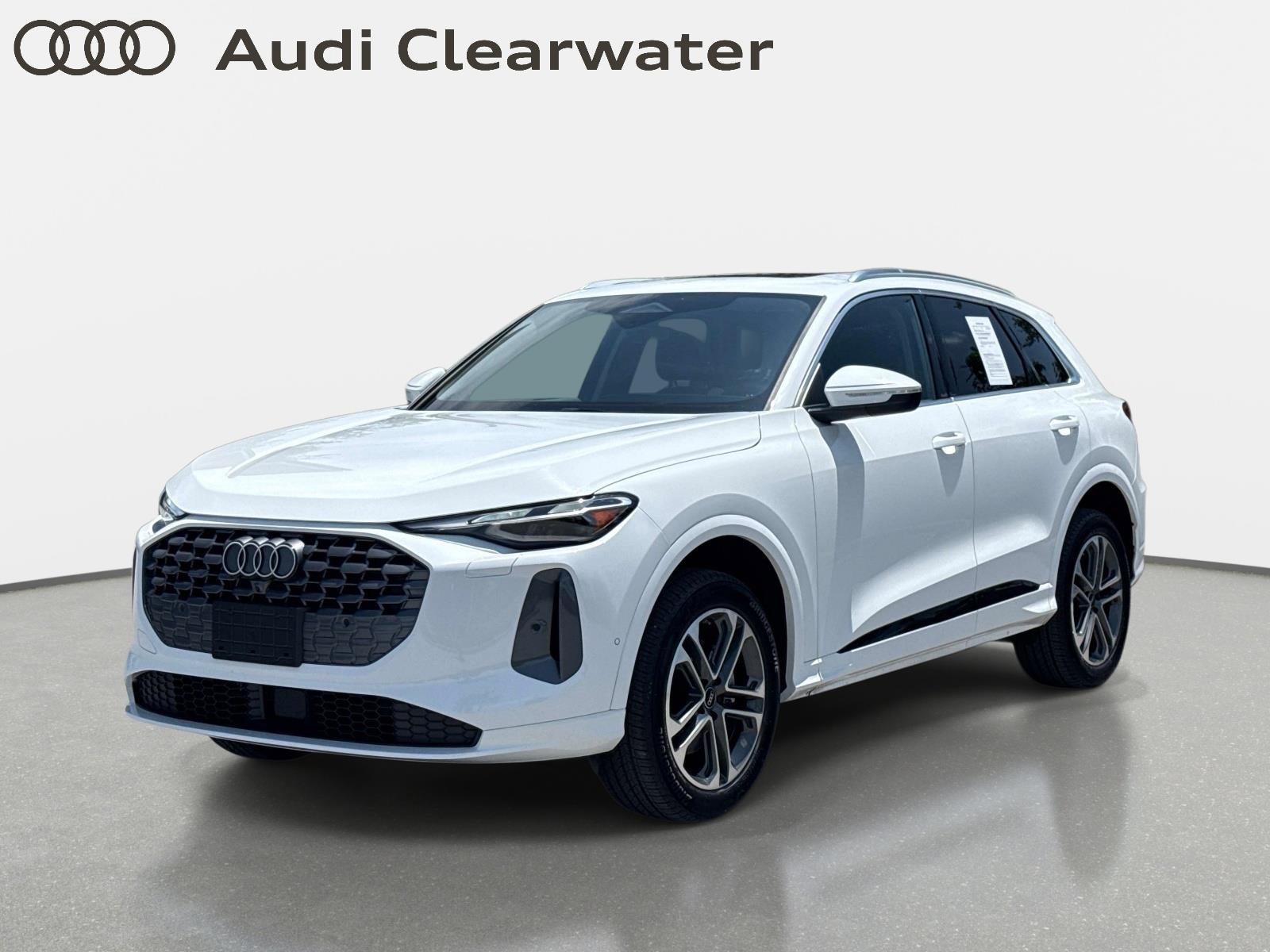 2025 Audi Q5 40 Premium's photo