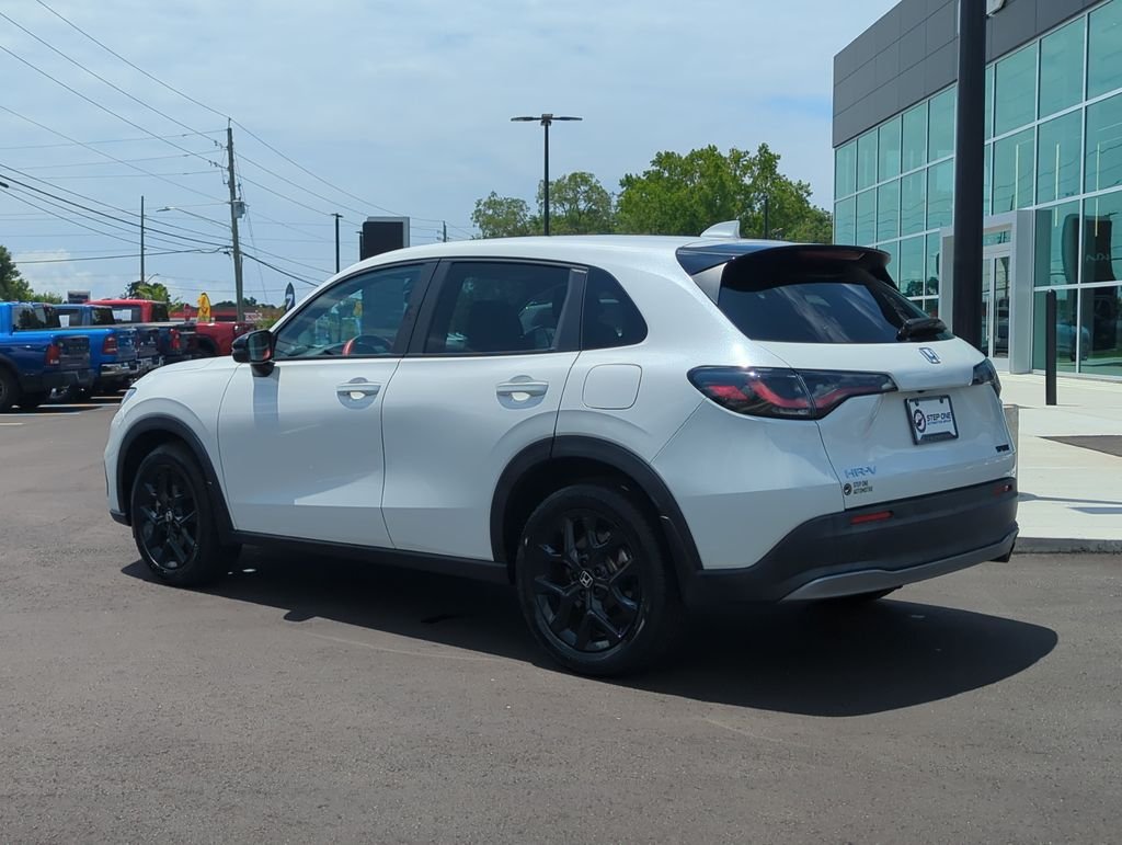 Used 2024 White Honda Sport image 5