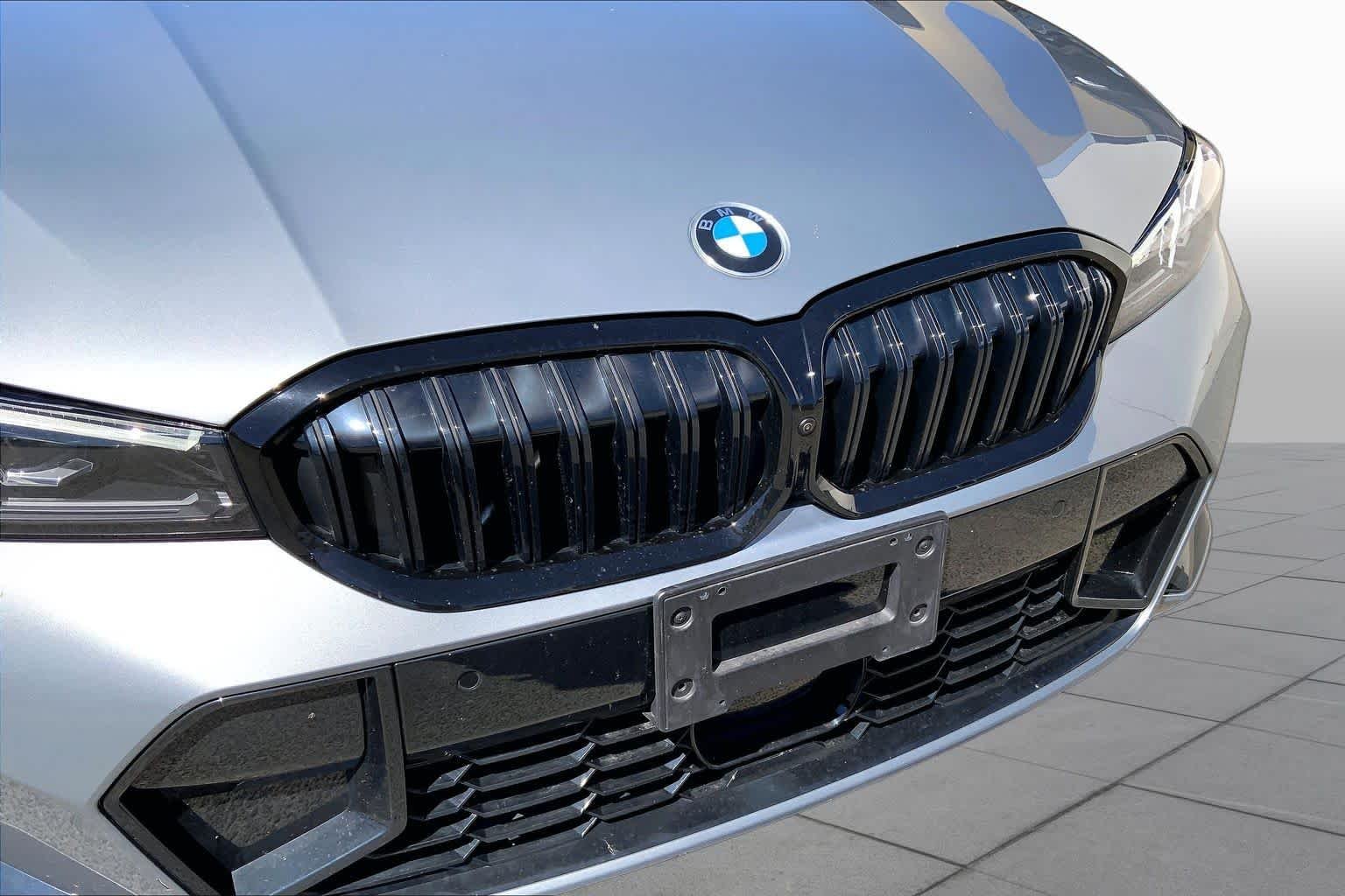 Used 2023 Skyscraper Grey Metallic BMW 330i image 28