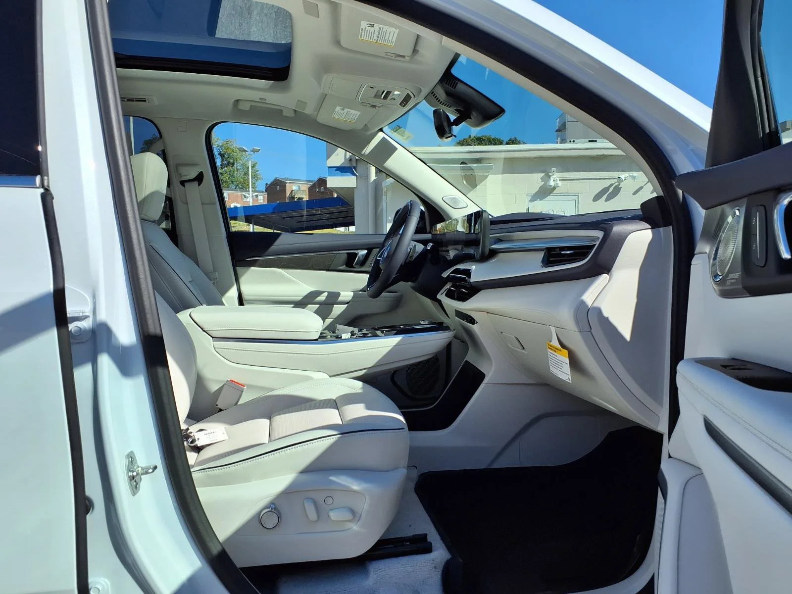 2027 Buick Enclave Avenir - Photo 19
