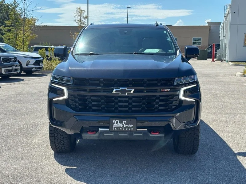 Used 2023 Gray Chevrolet Z71 image 9