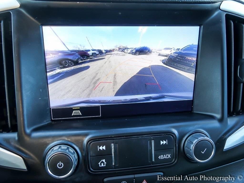 2023 GMC TERRAIN - Image 17
