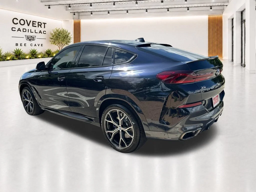 Used 2022  BMW M50i image 11