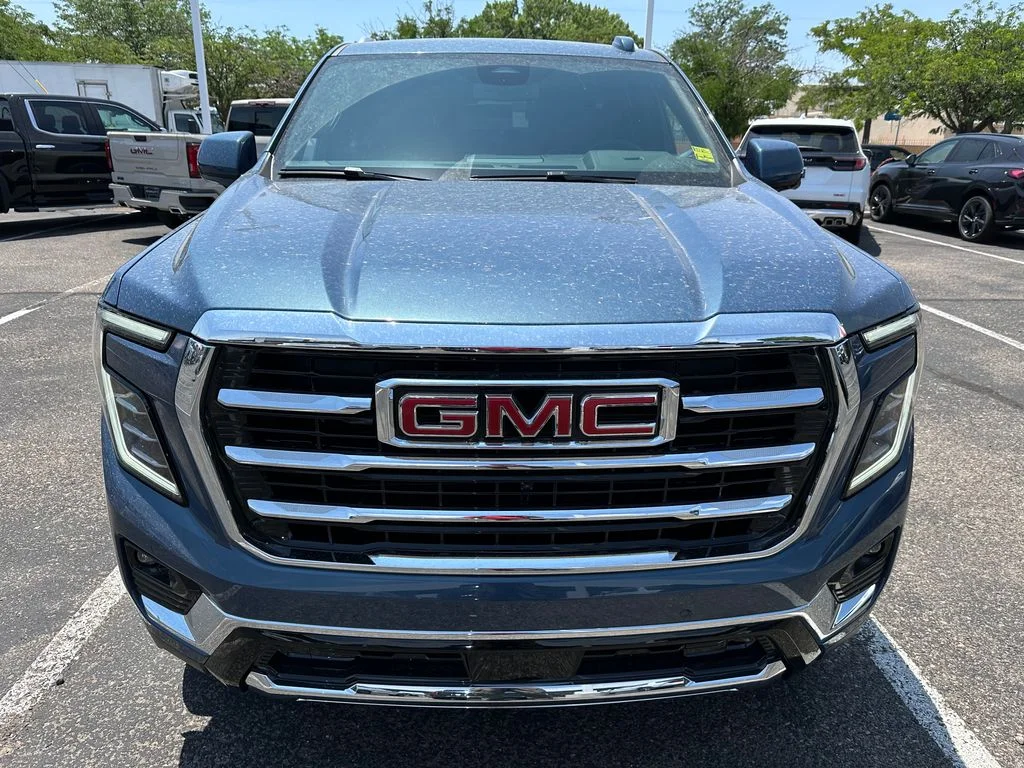 New 2026  GMC Elevation image 2