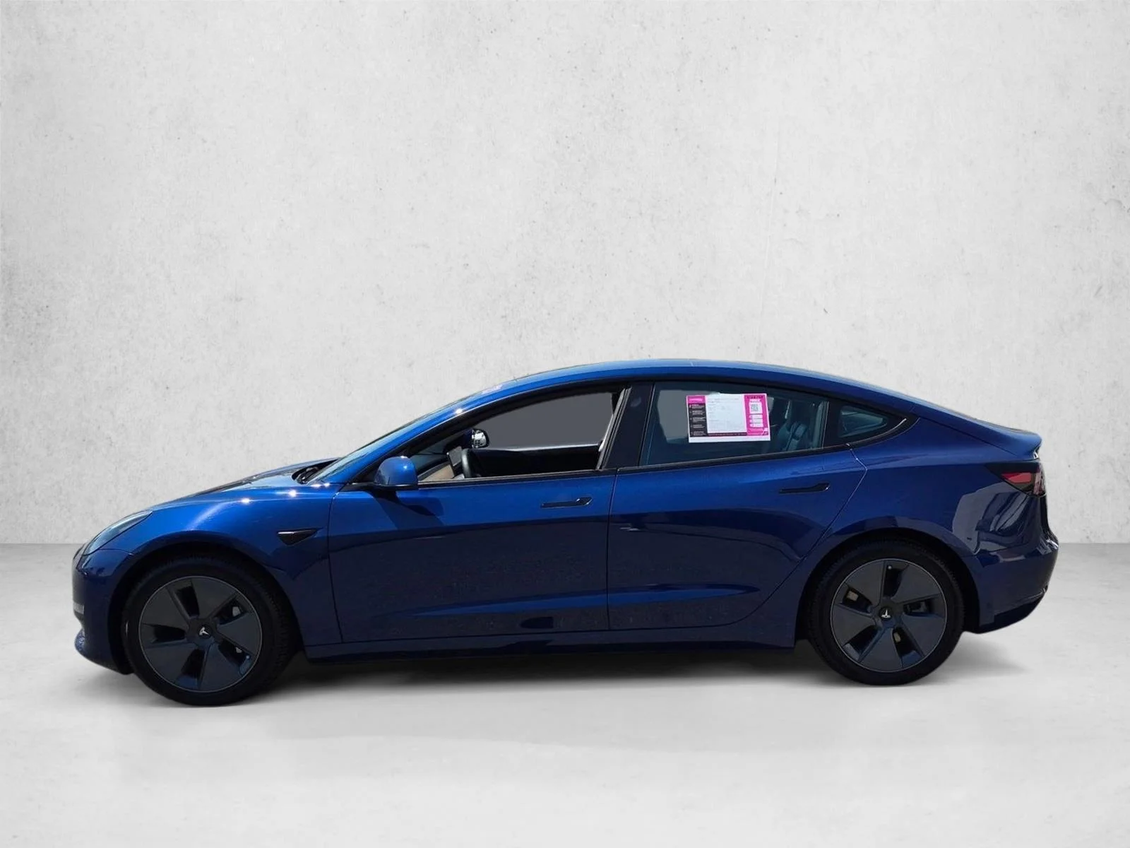 Used 2021 Blue Tesla Standard Range Plus image 9