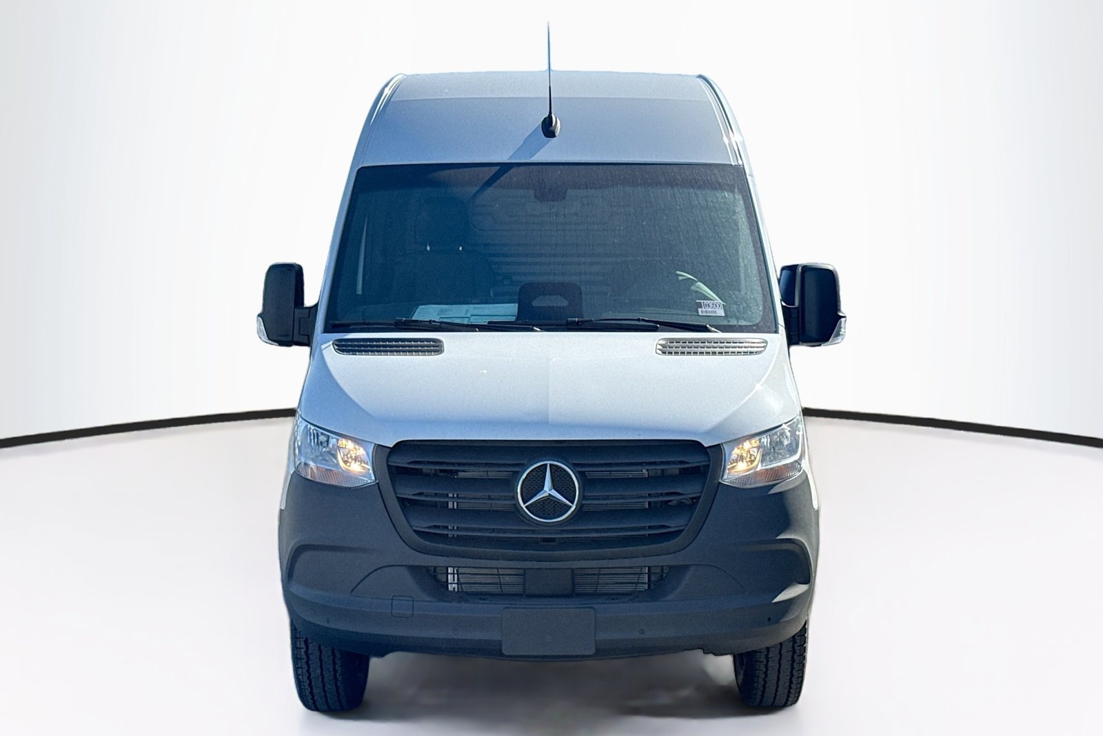 New 2026 Arctic White Mercedes-Benz  image 2