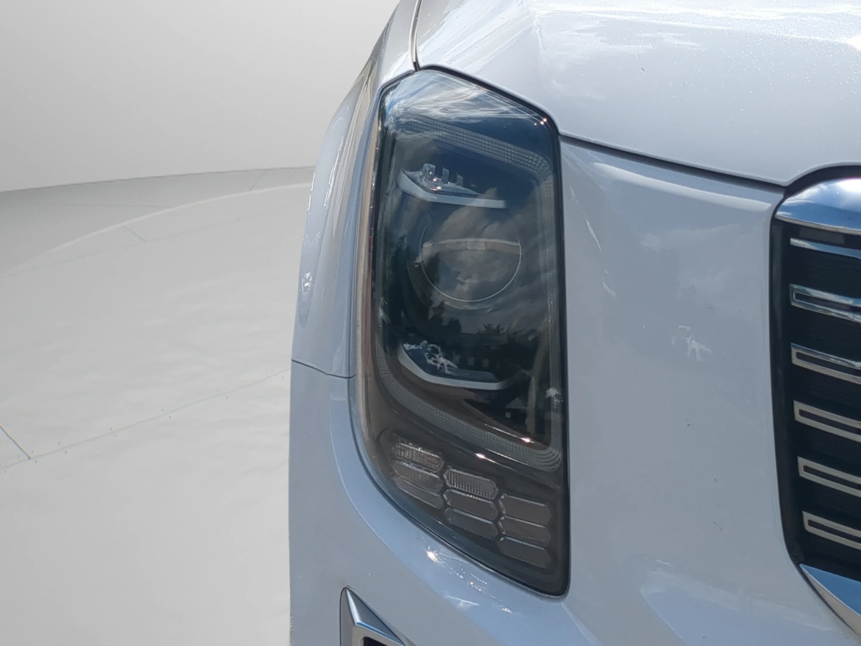 Used 2021 Glacial White Pearl Kia S image 11
