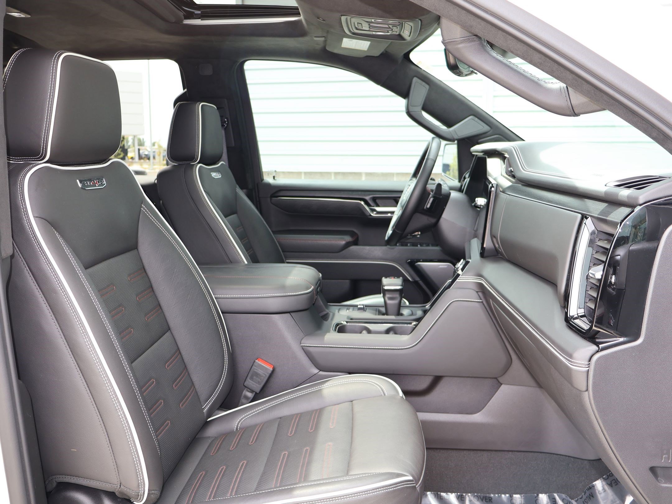 Used 2024 Summit White GMC AT4X image 29