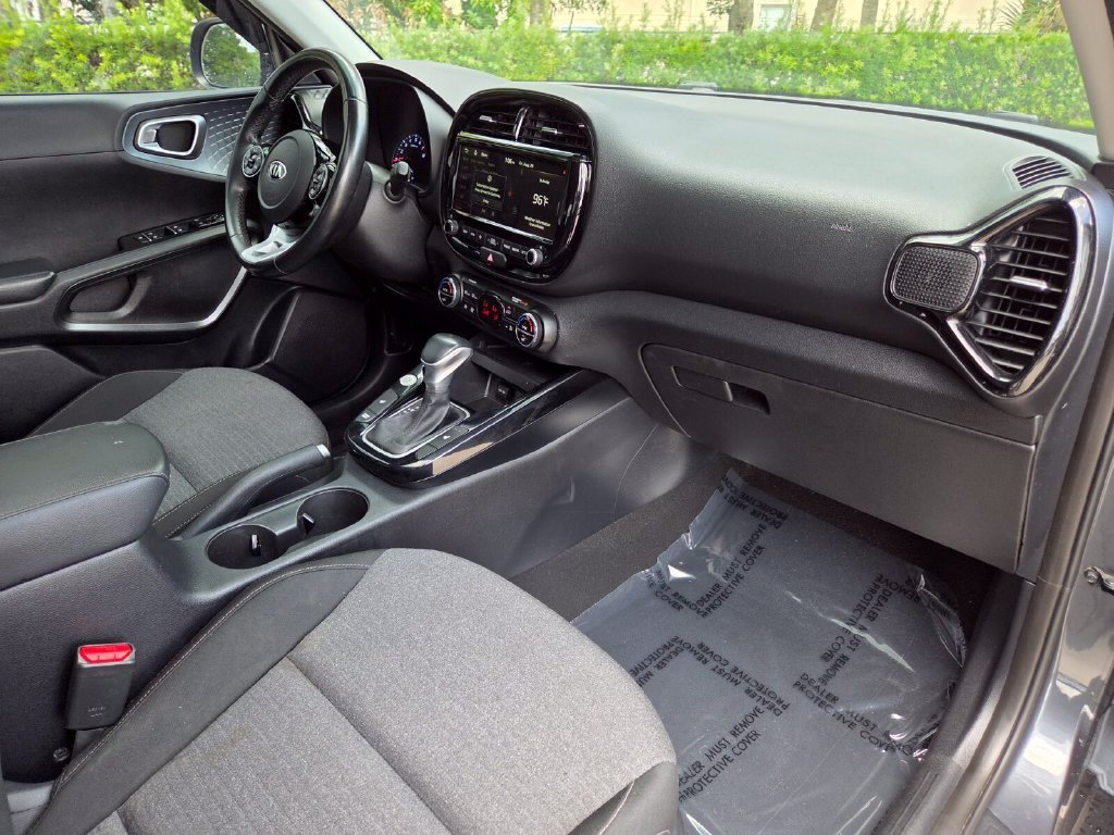 Used 2021 Gravity Gray Kia EX image 14