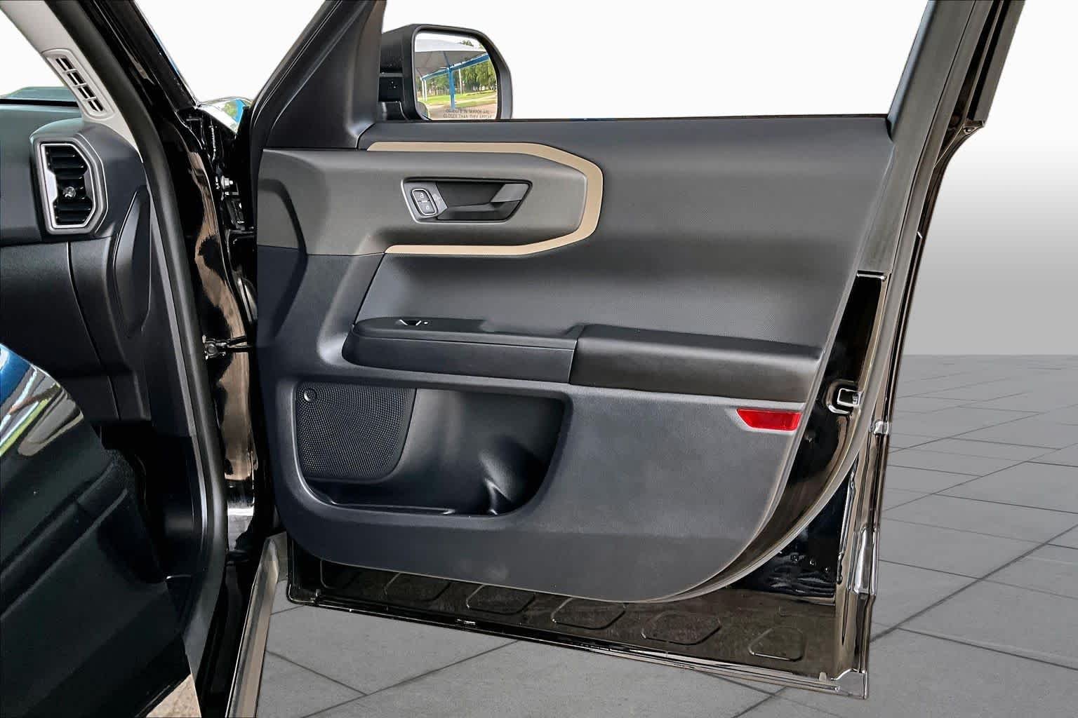 Used 2025 Shadow Black Ford Big Bend image 23