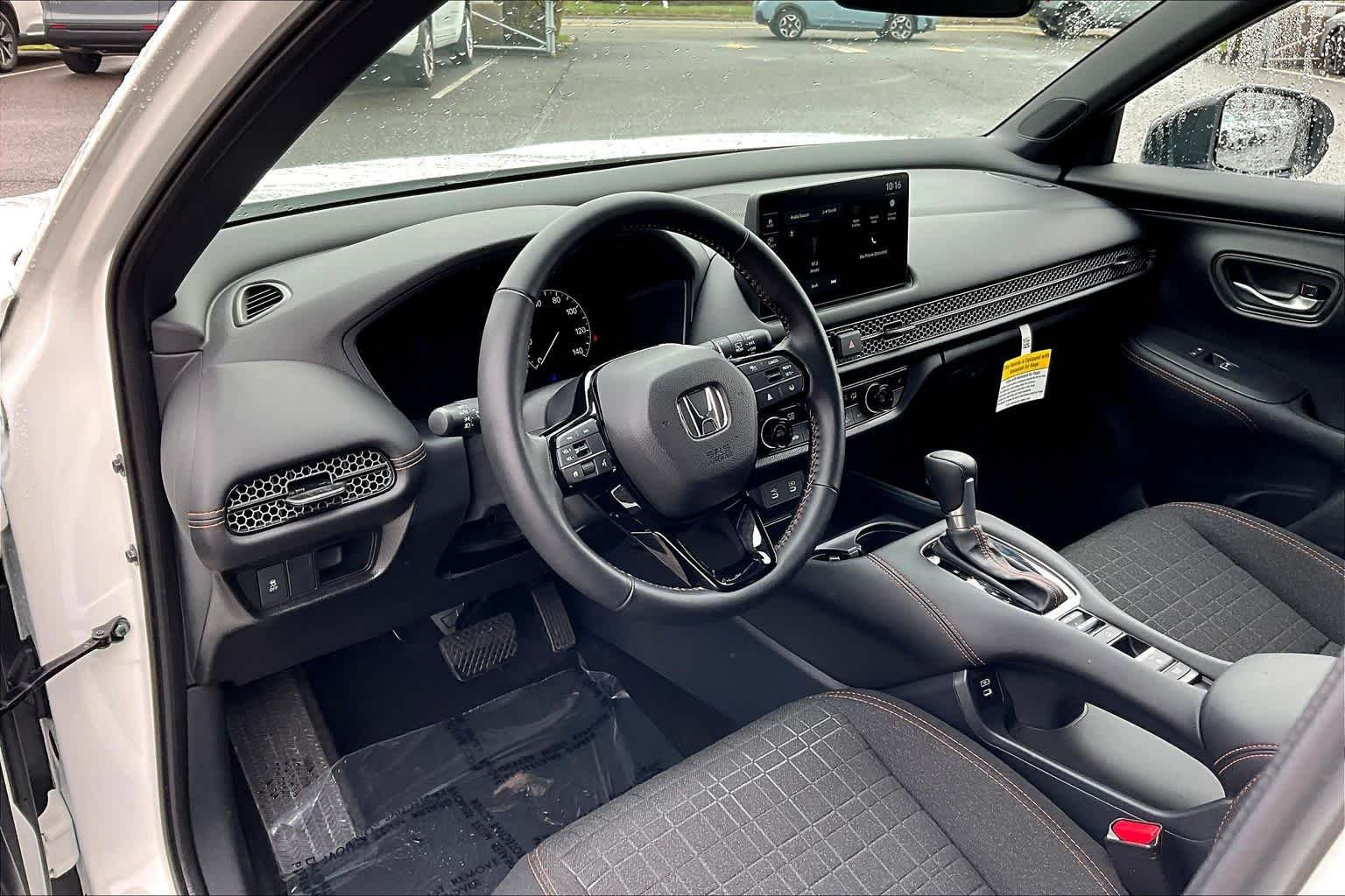 2026 Honda HR-V Sport - Photo 18
