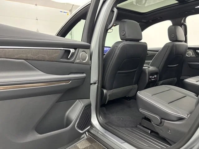2026 Buick Enclave Avenir - Photo 44