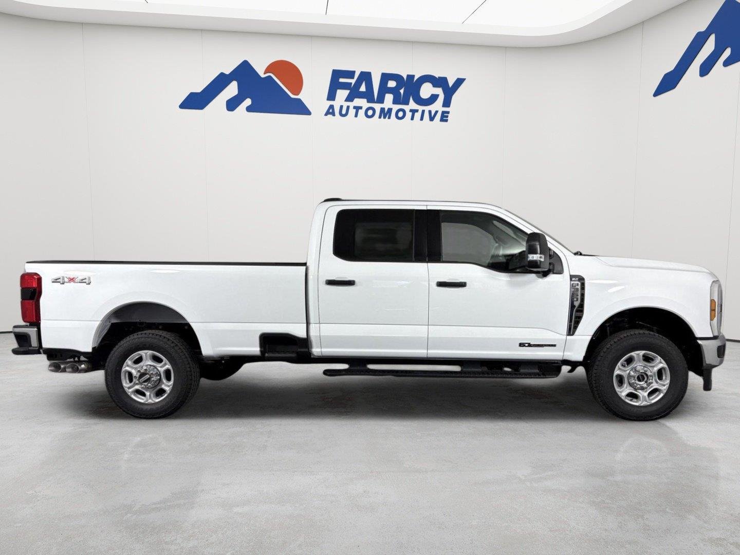 New 2026 Oxford White Ford F-350® XLT image 11