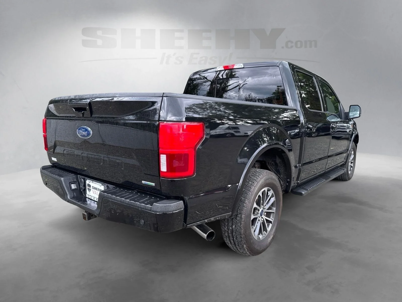 Used 2019 Agate Black Metallic Ford Lariat image 13