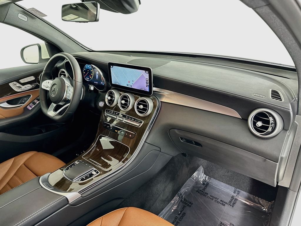 Certified Used 2023 White Mercedes-Benz GLC 300 Coupe image 29