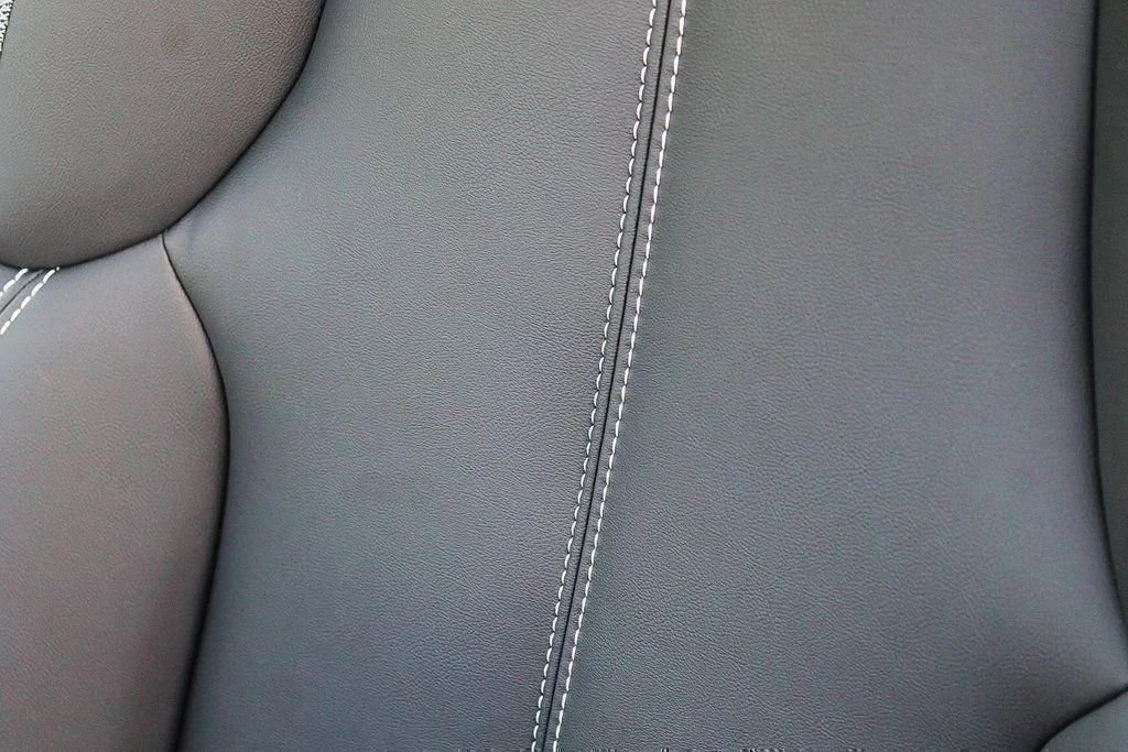 2025 Cadillac OPTIQ Sport 1 - Photo 26