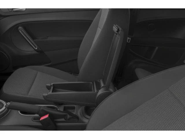 Used 2019 White Silver Volkswagen SE image 15
