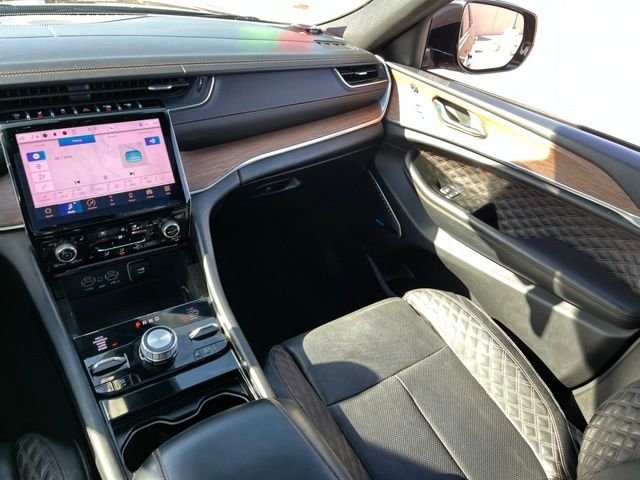 Used 2021 Black Jeep Summit image 12