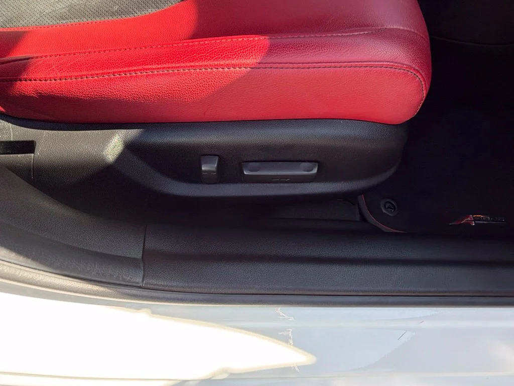 Used 2020  Acura Premium and A-SPEC Packages image 43
