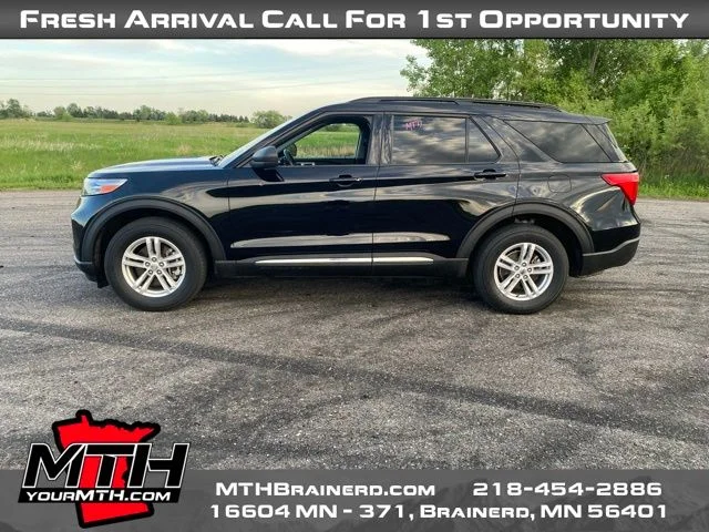 Used 2022 Black Ford XLT image 5