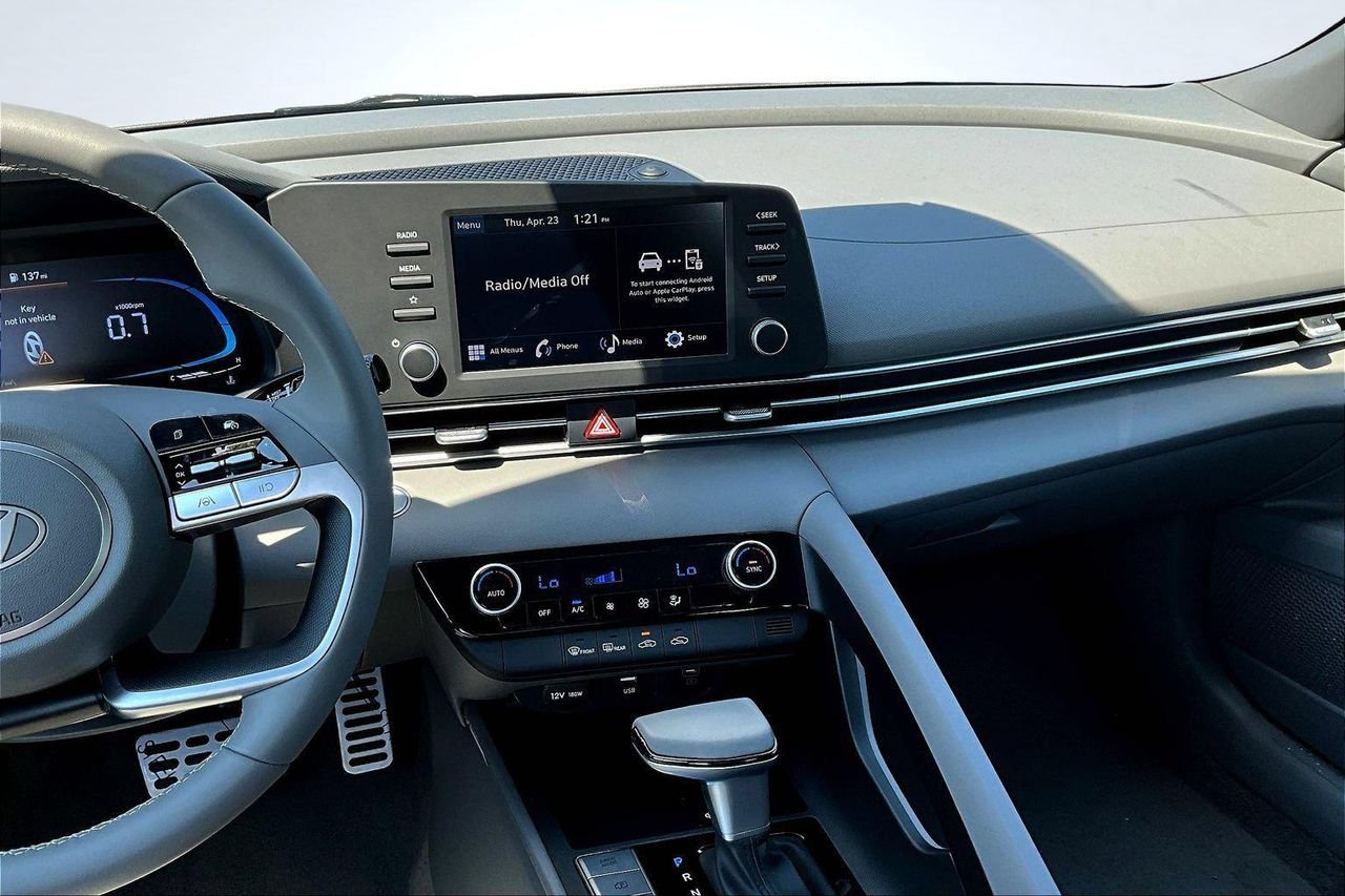 New 2026 White Hyundai SEL Sport image 21