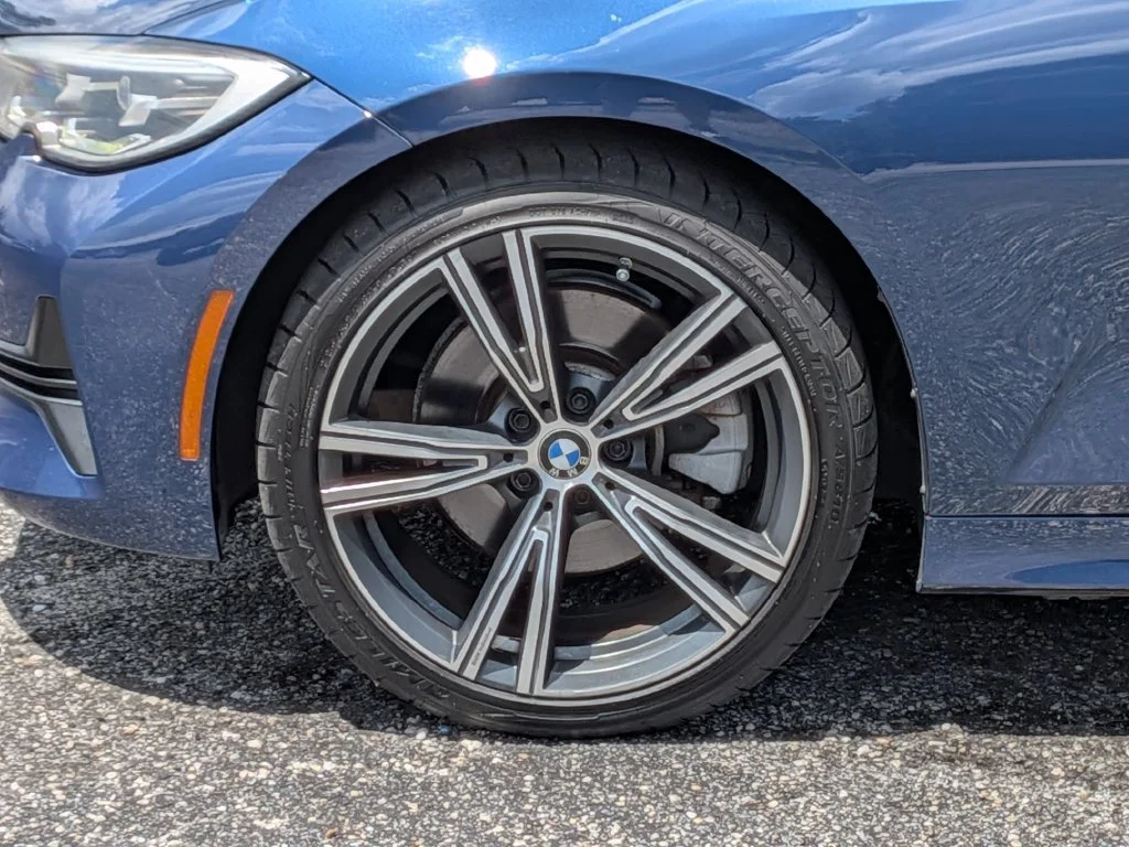 Used 2021 Blue BMW 330i image 9