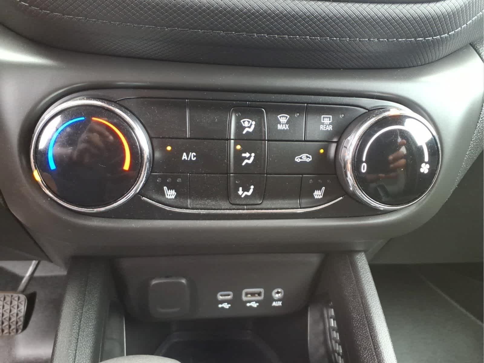 Used 2022 Blue Glow Metallic Chevrolet LT image 22