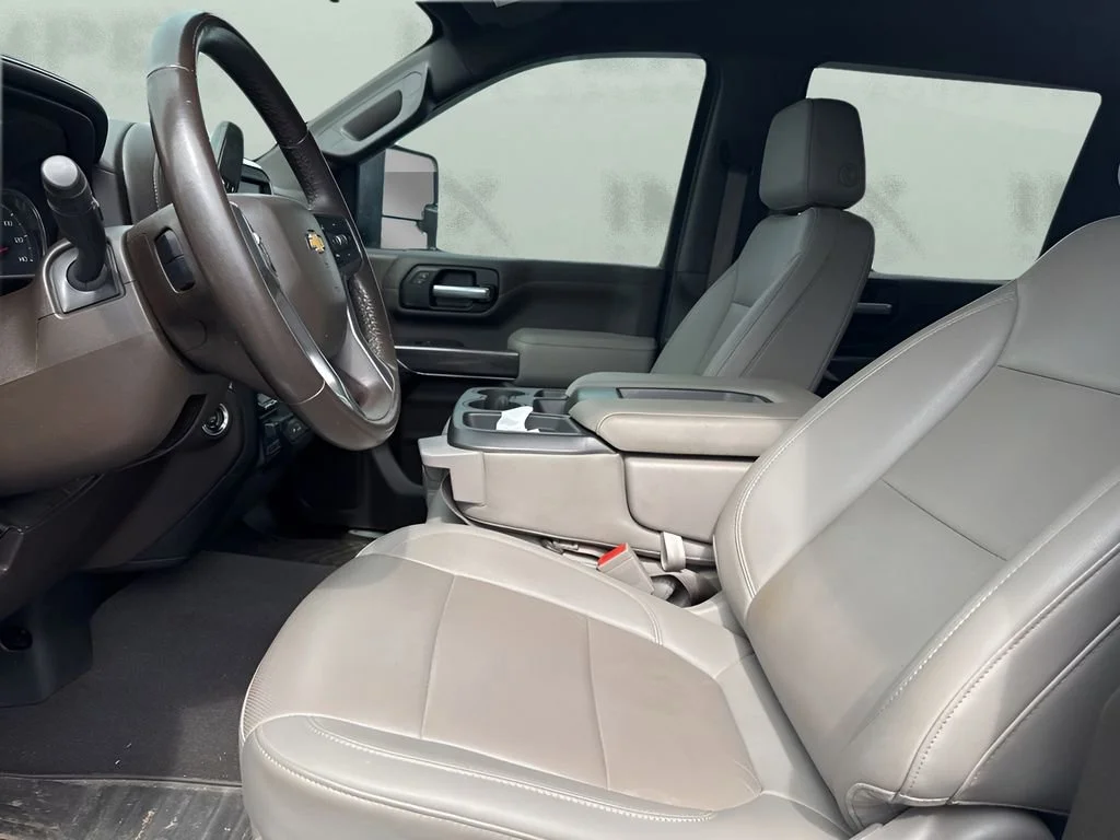 Used 2021 NORTHSKY BLUE METALLIC Chevrolet LTZ image 8