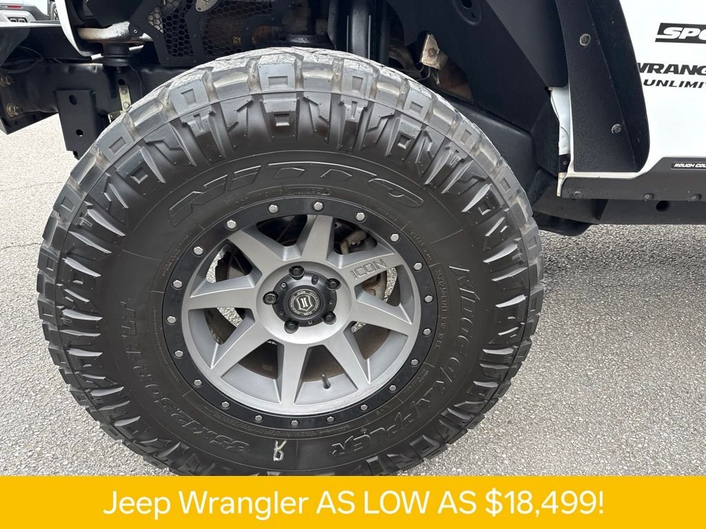 Used 2016 White Jeep Unlimited Sport image 31