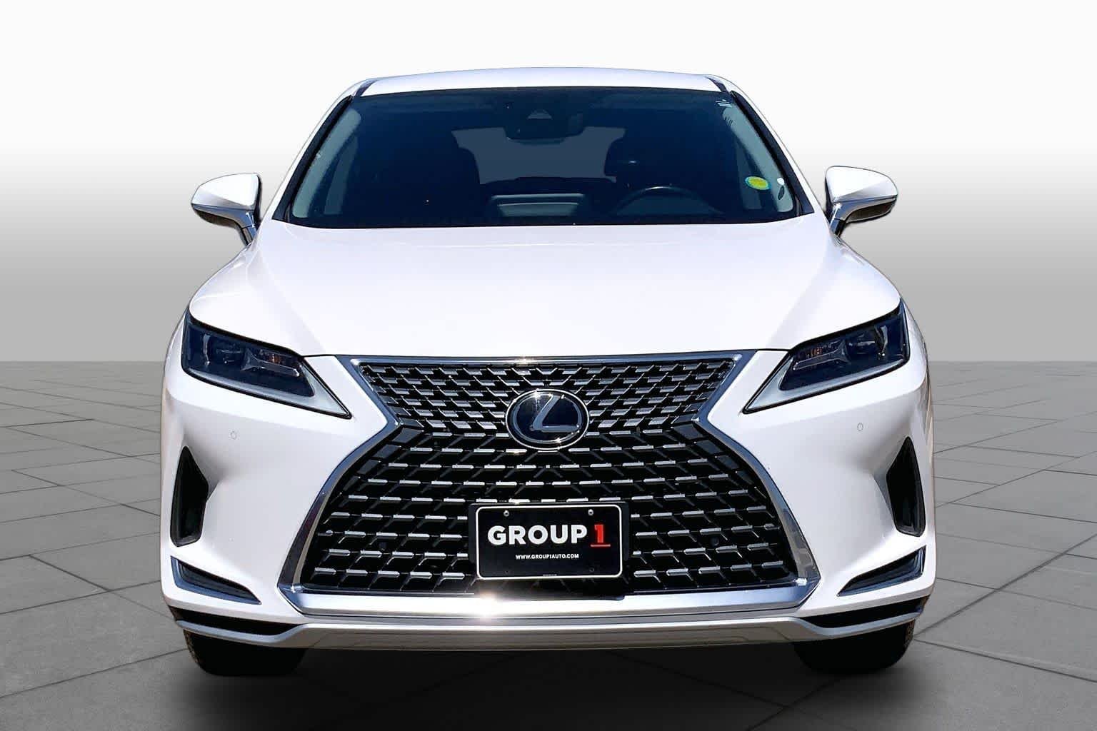 Used 2020 Eminent White Pearl Lexus  image 3