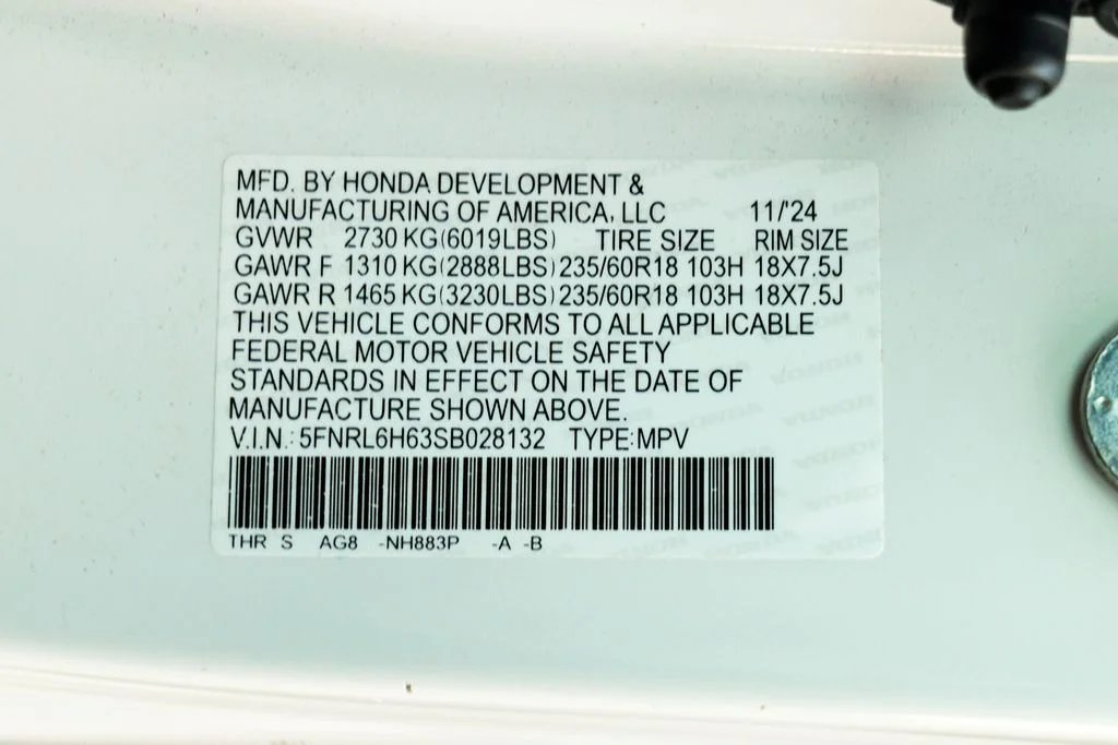 Used 2025 White Honda EX-L image 58
