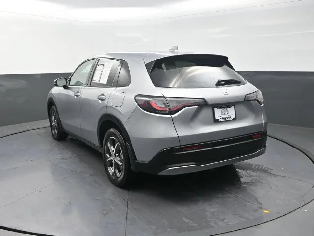 Used 2023 Silver Honda EX-L image 7