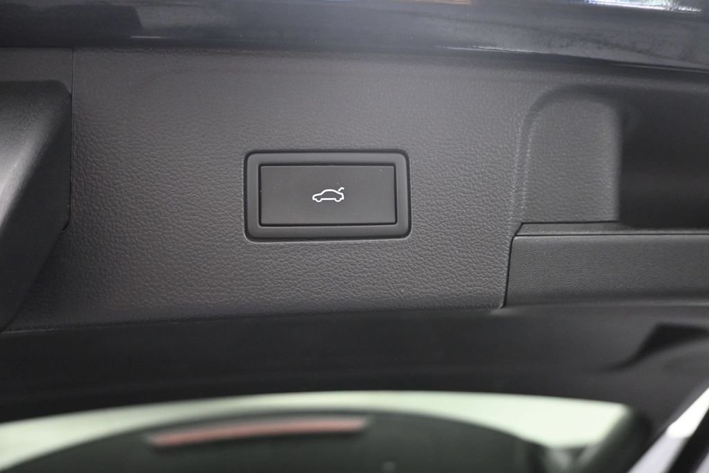 Used 2026 Black Volkswagen SE w/Technology image 14