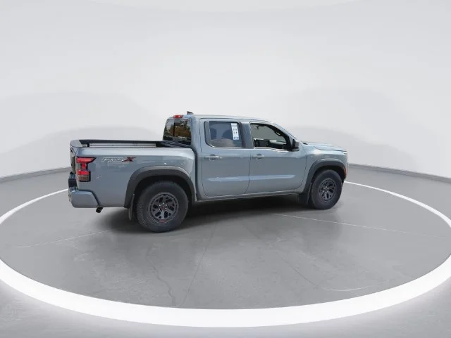 Used 2025 Gray Nissan PRO-X image 9