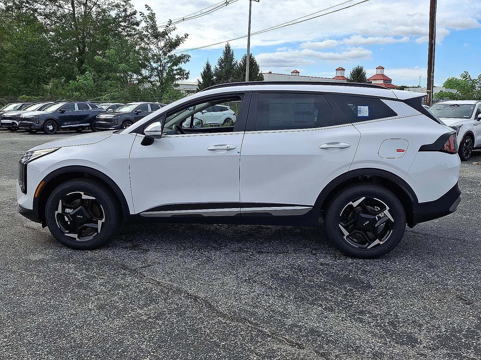 New 2027 White Kia EX image 5