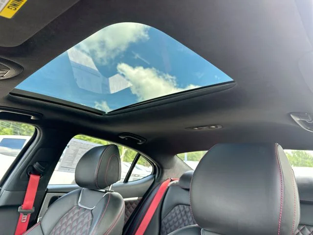 Used 2023 Blue Genesis 3.3T image 22