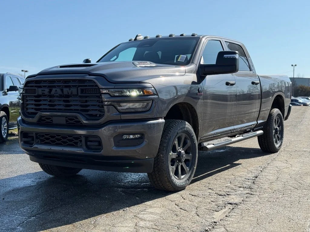 New 2026 Granite Crystal Metallic Clearcoat RAM Tradesman image 2