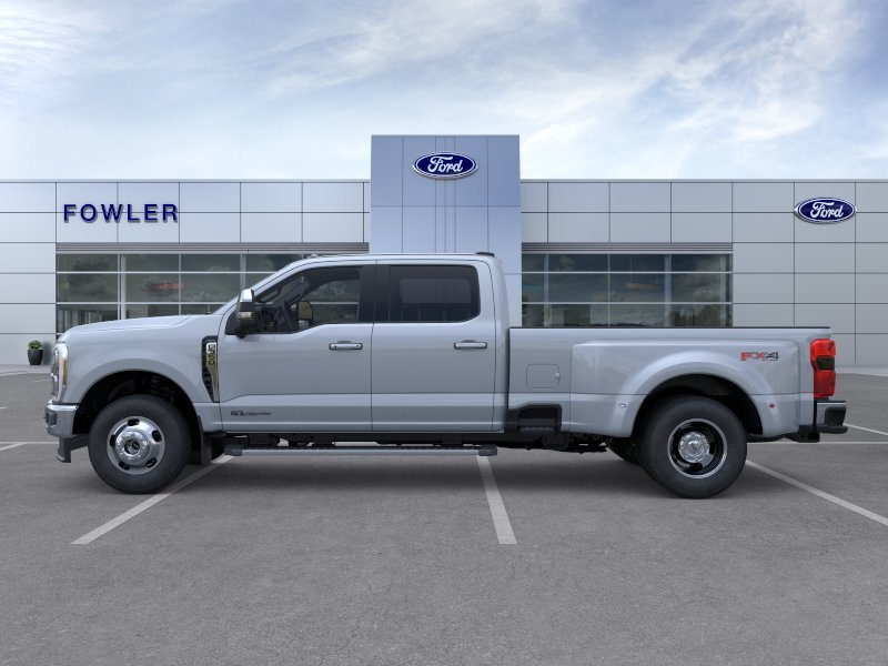 New 2026 Glacier Gray Metallic Tri-Coat Ford F-350® Lariat® image 32