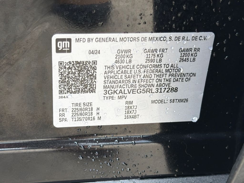Used 2024 Black GMC SLT image 32
