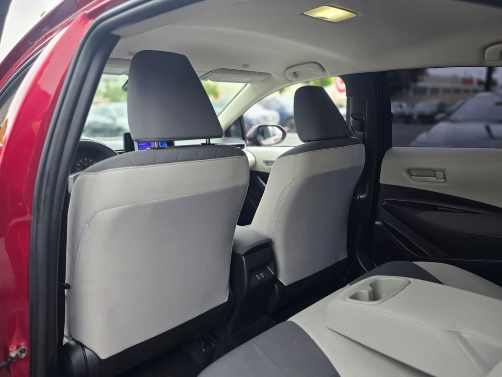 2023 Toyota Corolla LE - Photo 16