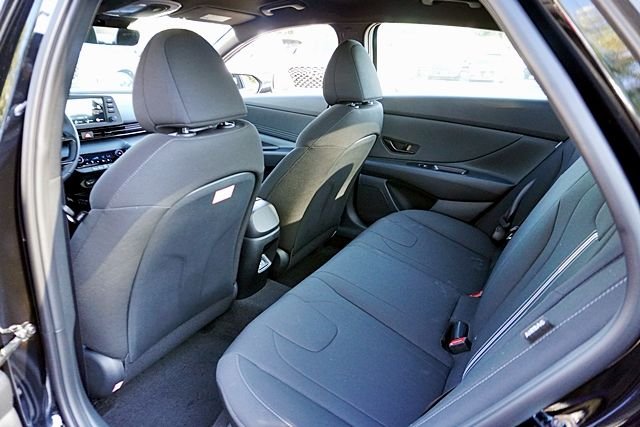 New 2026 Black Hyundai SEL Sport image 18