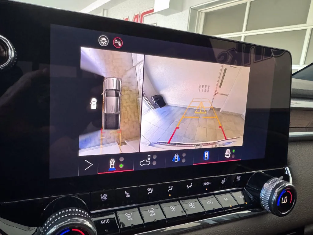 2025 GMC Canyon Denali - Photo 20