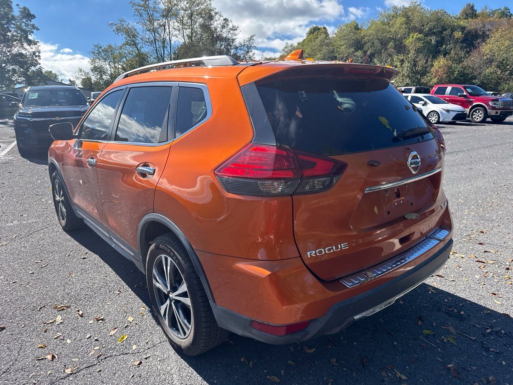 Used 2017 Orange Nissan SL image 3
