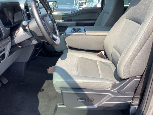 2025 Ford F-150 XLT - Photo 9