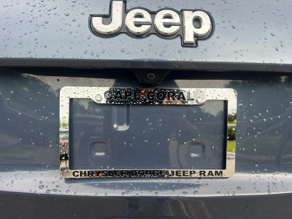 Certified Used 2019 Blue Jeep Limited image 11
